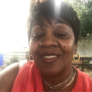 Meet your Posher, Helen